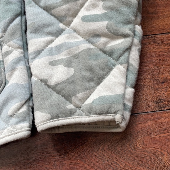 Brand New Z Supply Maya Quilted Camo Jacket - Picture 6 of 8